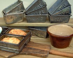 Loaf tins & peels