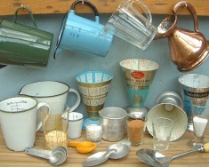 Cooks' measures & measuring jugs